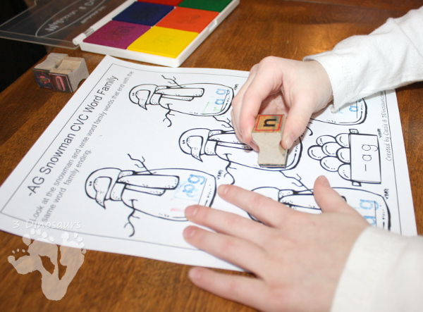 Free Snowman CVC & CVCC Word Family Writing - 3Dinosaurs.com