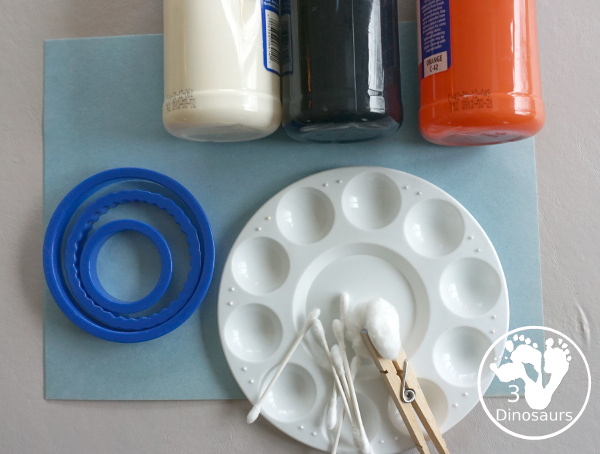 Cotton Ball Painted Snowman - an easy snowman craft that different ages can do together. You cotton balls and q-tips for painting - 3Dinosaurs.com