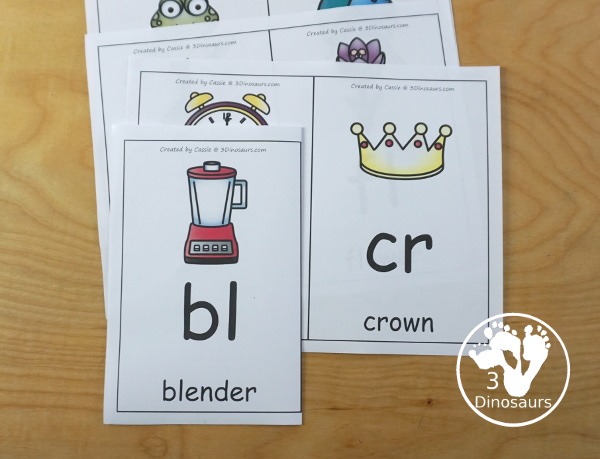 Free Blends Wall Cards: Beginning Sound Consonant Blends - with the blend, picture and matching word for the following blends bl, br, cl, cr, dr, fl, fr, gl, gr, pl, pr, sc, sk, sl, sm, sn, sp, st, sw, & tr - 3Dinosaurs.com