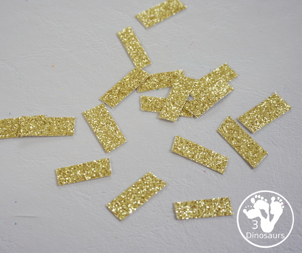 Lunar New Year Wreath Craft for kids - a simple paper plate wreath you can make with kids for the lunar new year and Chinese New year with a red lantern theme - 3Dinosaurs.com