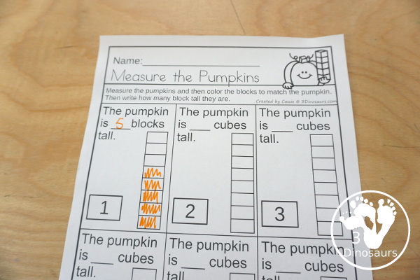 Free Measure the Pumpkin Printable - with 6 fun pumpkins to measure and recording sheet - 3Dinosaurs.com