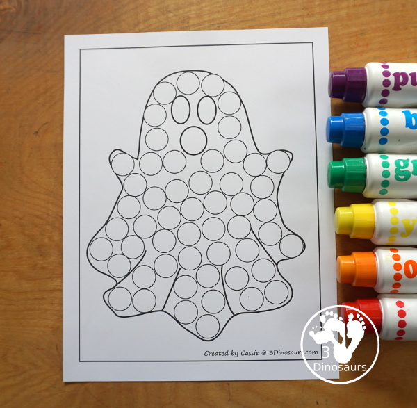 Free Ghost Fine Motor Mats For Kids with 3 different ghost fine motor mats. You have a ghost template page, a ghost tracing page, and a ghost dot marker page. A great fine motor activity for kids in preschool, prek and kindergarten. - 3Dinosaurs.com
