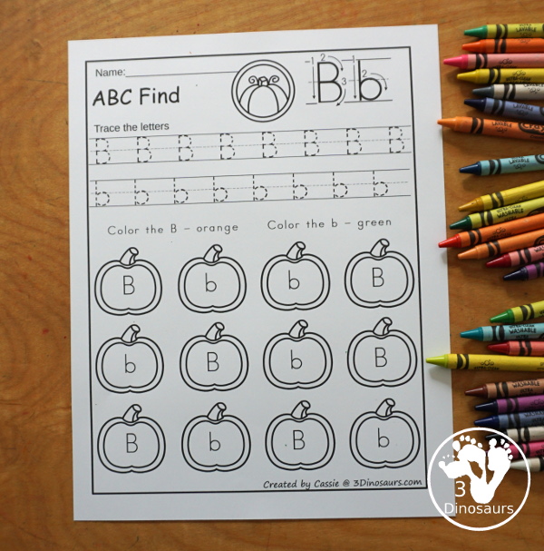 Pumpkin ABC Letter Find: Uppercase & Lowercase - a fun pumpkin letter find with only one letter with uppercase and lowercase of the same letter with tracing and finding the letter. - 3Dinosaurs.com