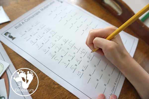 Free Roll A Cornucopia Printable - an easy way to work on counting 1 to 6, addition up to 12, or multiplication 1 to 6 or 1 to 12 with a hands-on math and recording sheet for addition and multiplication - 3Dinosaurs.com