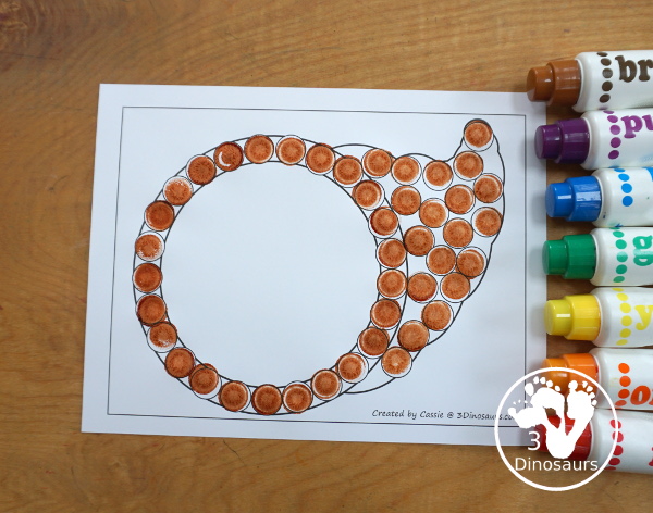 Free Cornucopia Fine Motor Mat Printables - you have five pages of printables with cornucopia templates, a cornucopia tracing page, a cornucopia dot marker page, and a cornucopia q-tip page. A fun Thanksgiving fine motor mat for kids. - 3Dinosaurs.com