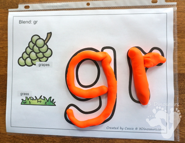 Free Blends Playdough Mats - 21 mats with beginning sounds with two match pictures for the blend - 3Dinosaurs.com