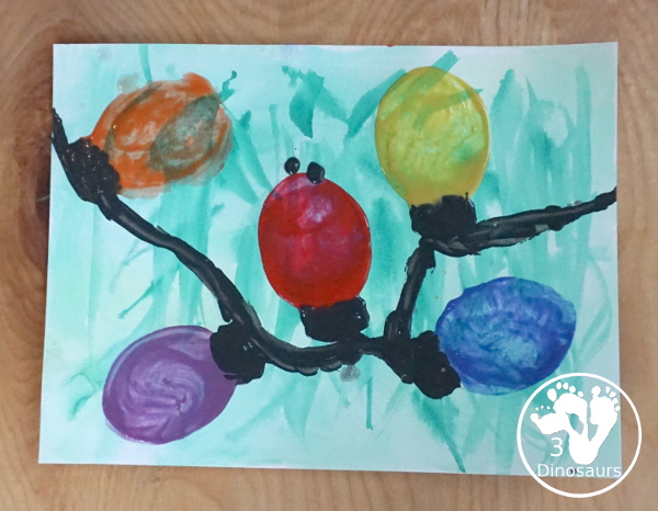 Cookie Cutter: Christmas Lights Painting - super easy way to paint Christmas lights with watercolors and paint - 3Dinosaurs.com