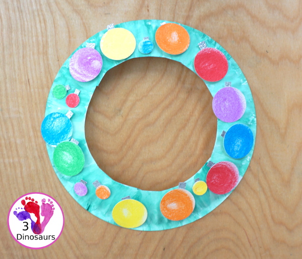 Christmas Ornament Wreath - a super easy wreath craft to make for Christmas - 3Dinosaurs.com  