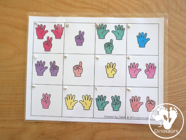 Free Number Counting Fingers Puzzle - counting from 1 to 12 with fingers and a matching puzzles. A simple way to counting and match numbers - 3Dinosaurs.com