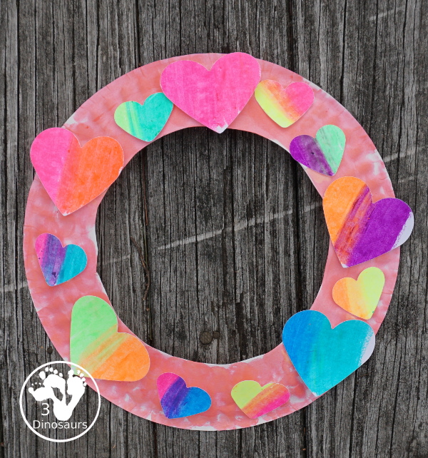 Valentines Heart Wreath - is a fun wreath you can make with color blending of oil pastels with a pink wreath and put the color blending hearts on the wreath. - 3Dinosaurs.com