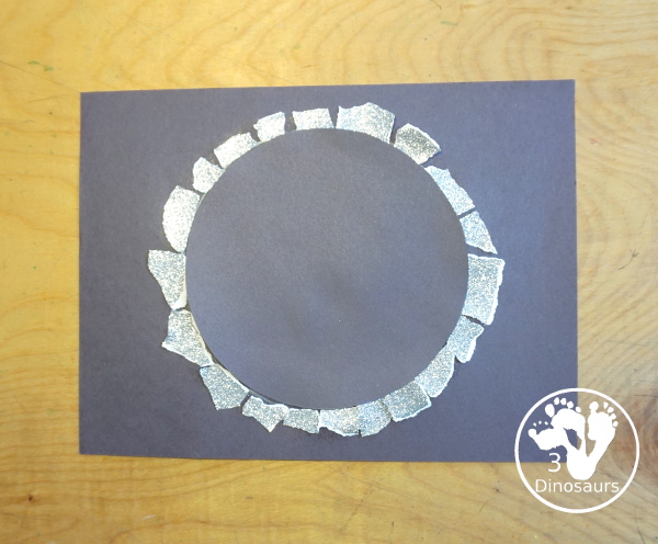 Torn Paper Total Solar Eclipse Craft for Kids A simple craft to with for a solar eclipse theme - 3Dinosaurs.com