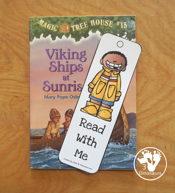 FREE Spring Bookmark Printables - You have 12 spring themed bookmarks with vertical and horizontal bookmarks for kids. They have lots of different spring themes - 3Dinosaurs.com