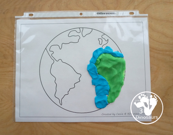 Free Earth Fine Motor Mats For Kids with an Earth Template, Earth tracing and Earth Q-tip Printables. Great fine motor mats for Earth Day or a Space Theme - 3Dinosaurs.com