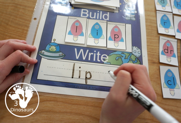 Free Space Themed Hands-On Mat for Making IP Word Family Words - a fun way to work on building the different types of ip words with a space theme - 3Dinosaurs.com