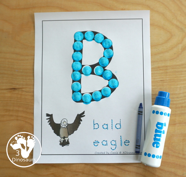 Free 4th of July Pack for Tot, PreK & Kindergarten - a mix of Fourth of July hands-on printables and Fourth of July worksheets for kids. A mix of great activities for kids to learn different words that are about the Fourth of July. 3Dinosaurs.com