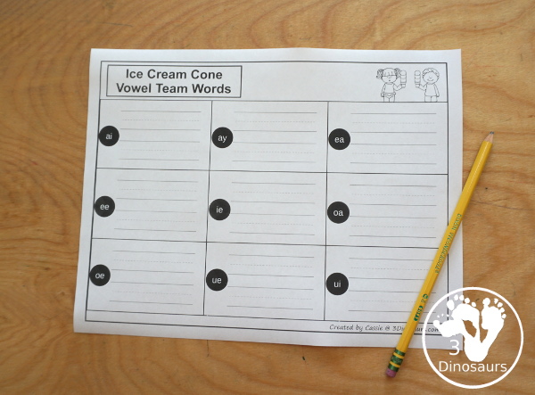 Free Ice Cream  Vowel Team Matching Printable - with two matching ovwel team pictures for each ice cream cone. A great hands-on activity for vowel team words.- 3Dinosaurs.com