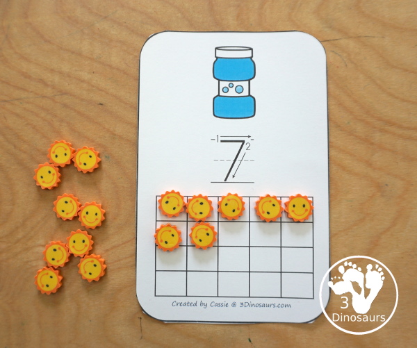 Free Summer ABC & Number Wall Cards - numbers 0 to 20 and all 26 letters of the alphabet - 3Dinosaurs.com