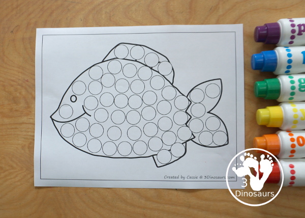 Free Fish Fine Motor Mats - A fun Ocean Theme for kids for a fine motor center. You can color, trace, and dot the fish! - 3Dinosaurs.com
