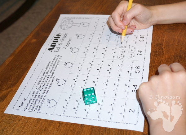 Easy to Use Free Apple Roll & Graph Math: for addition and multiplication - 3Dinosaurs.com