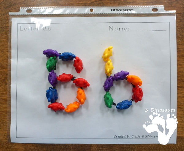 Free ABC Letter Tracing - all 26 letters of the alphabet with uppercase and lowercase letters together - 3Dinosaurs.com