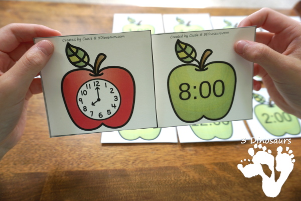 Apple Time Matching Cards- 2 matching cards for hourly time from 1 to 12 - 3Dinosaurs.com