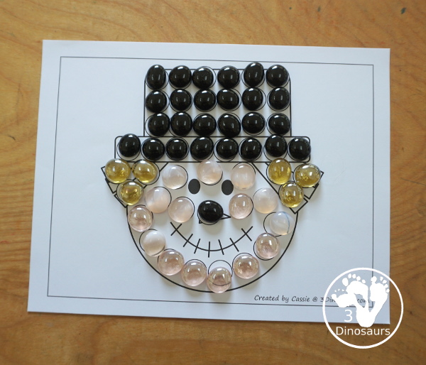 Free Scarecrow Fine Motor Mat Printables - has 5 fine motor mats  with scarecrow templates, scarecrow tracing pages, and a scarecrow dot marker page. All great fine motor activities for kids in preschool, prek and kindergarten.  3Dinosaurs.com